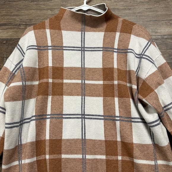 Tahari Cowl Neck Sweater in Brown and Cream Plaid - Picture 3 of 4